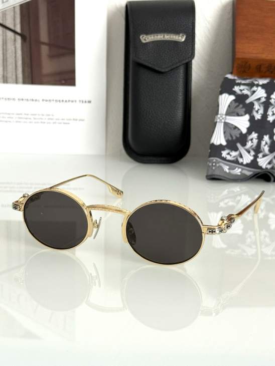 Picture of Chrome Hearts Sunglasses _SKUfw73585408fw